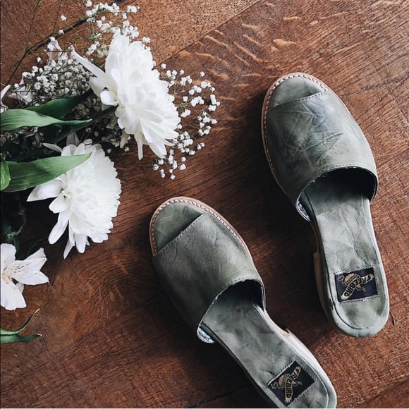 Path slip on - Picture 2 of 2